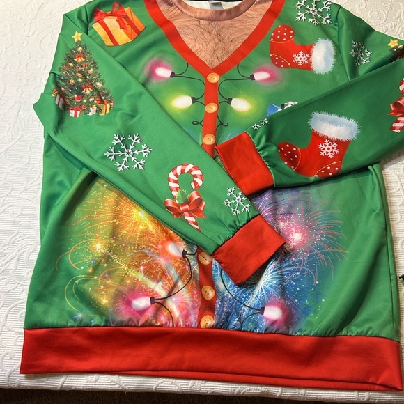 Festive Green Christmas Sweatshirt. Lightweight. XL. Nearly New. - Picture 9 of 9